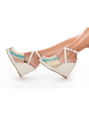 Women’s Cream Wedge with Stripe Detail